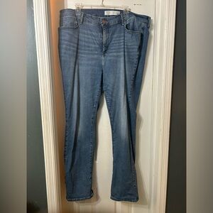 Signature Levi Strauss Totally Shaping Straight Size 22